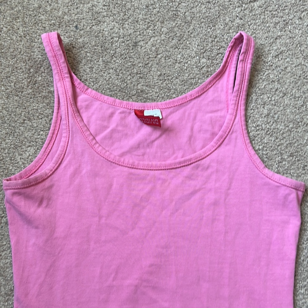 5/$25 H&M tank top - Picture 2 of 6